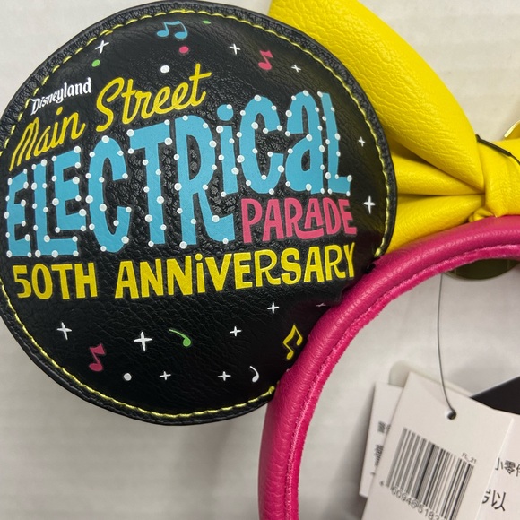 Disney Accessories Disneys Main Street Electrical Parade 5th